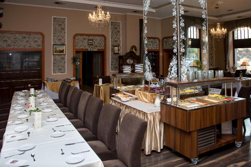 Queen Elizabeth Hotel - Restoran