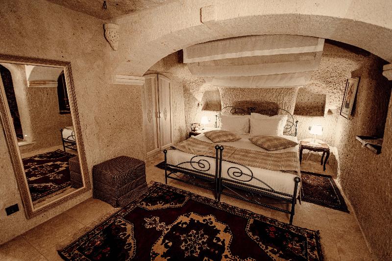 Tafoni Houses Cave Hotel - Oda