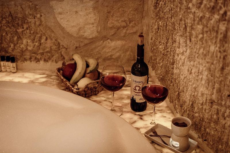 Tafoni Houses Cave Hotel - Oda
