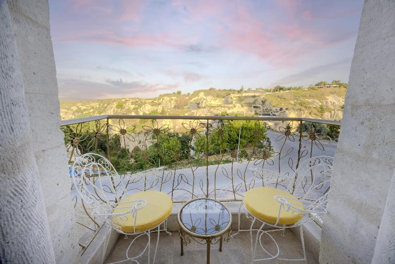 Tafoni Houses Cave Hotel - Oda