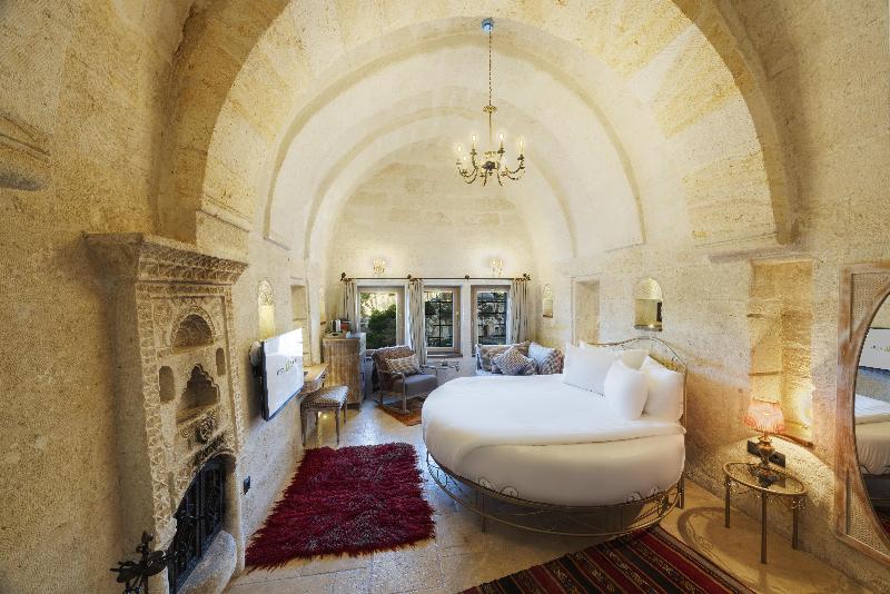 Tafoni Houses Cave Hotel - Oda