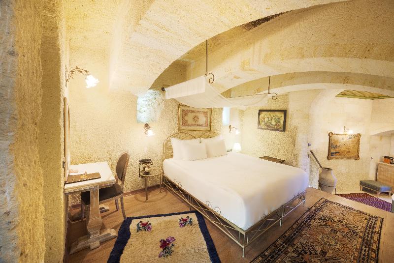 Tafoni Houses Cave Hotel - Oda