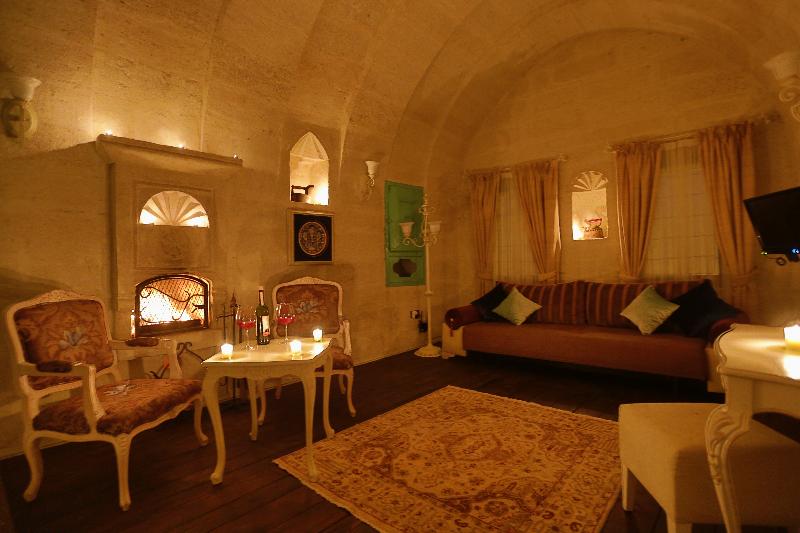 Tafoni Houses Cave Hotel - Oda