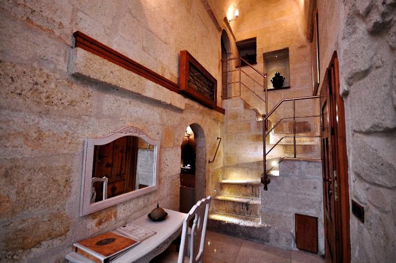 Tafoni Houses Cave Hotel - Oda