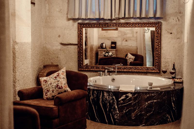 Tafoni Houses Cave Hotel - Oda