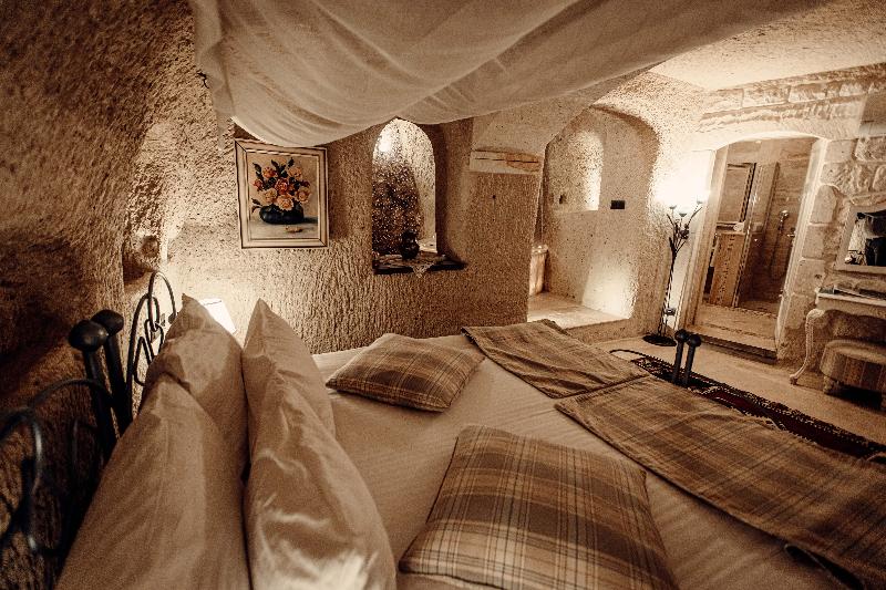 Tafoni Houses Cave Hotel - Oda