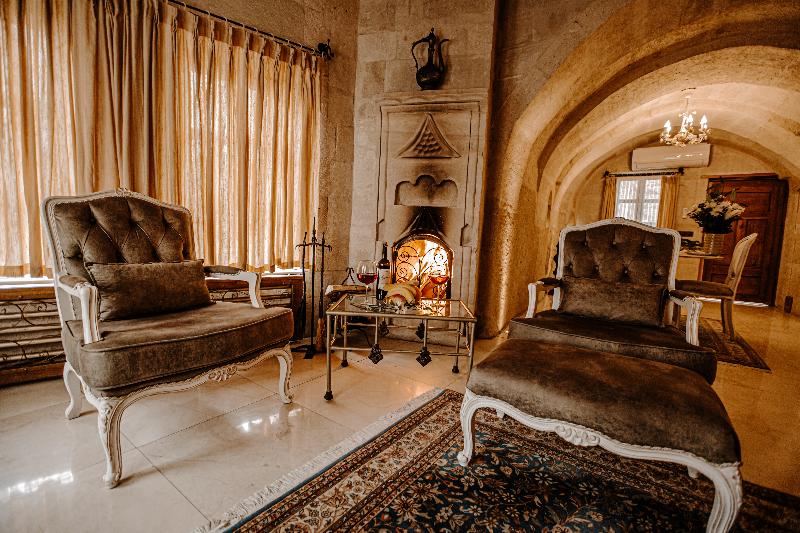 Tafoni Houses Cave Hotel - Oda