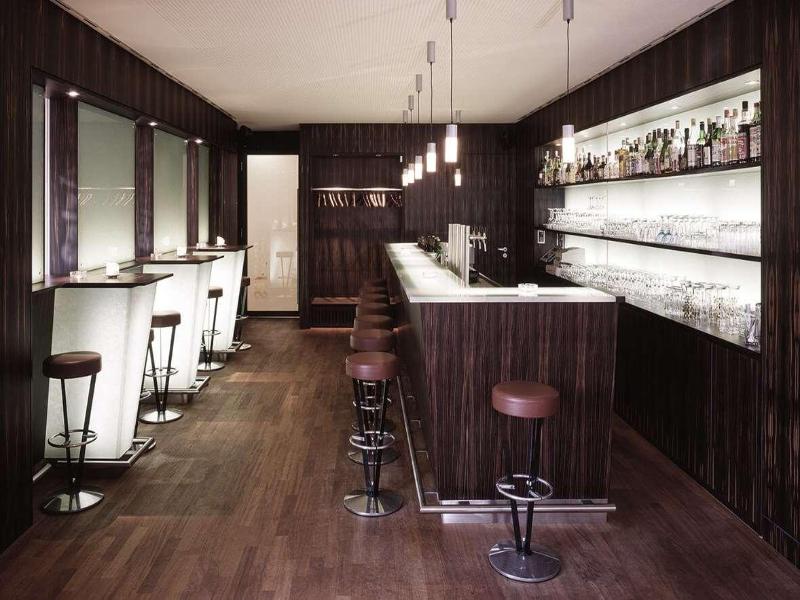 Gude - Bar