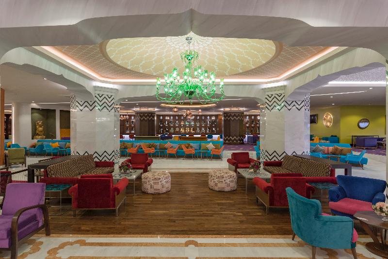 Royal Taj Mahal - Bar