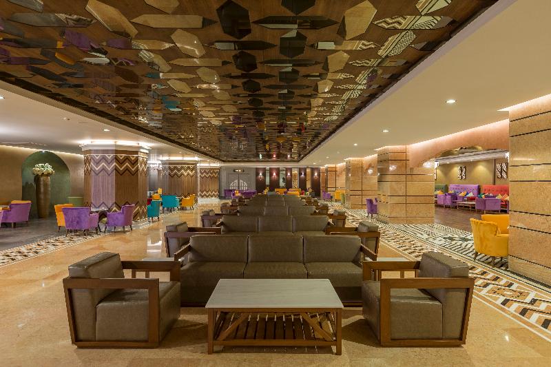 Royal Taj Mahal - Bar
