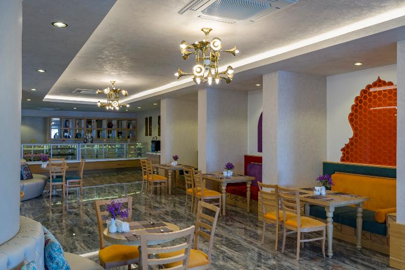 Royal Taj Mahal - Restoran