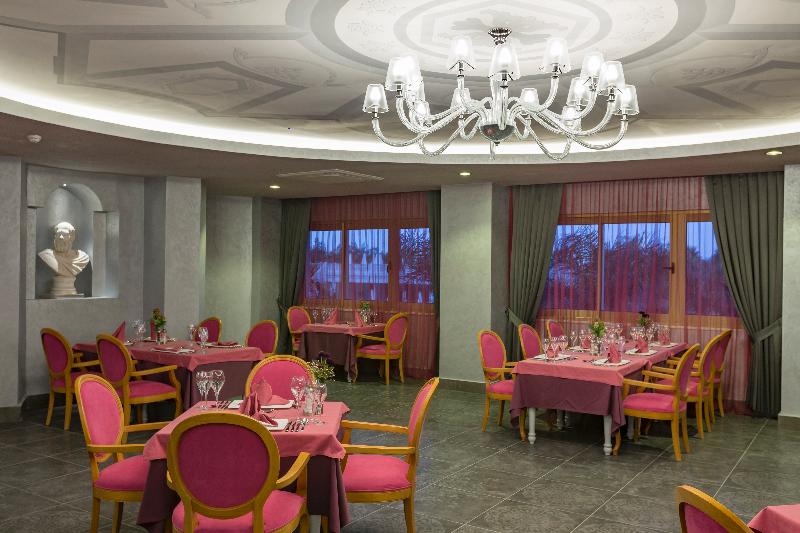 Royal Taj Mahal - Restoran