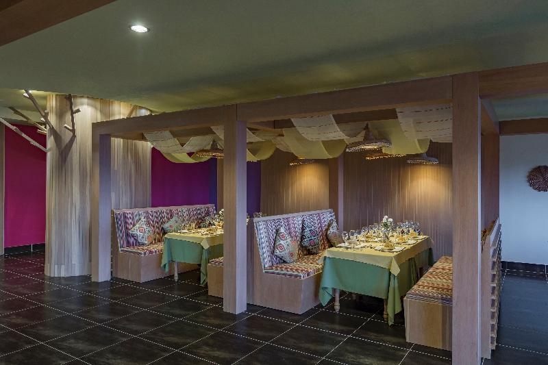 Royal Taj Mahal - Restoran