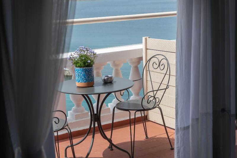 Porto Maltese Boutique - Oda