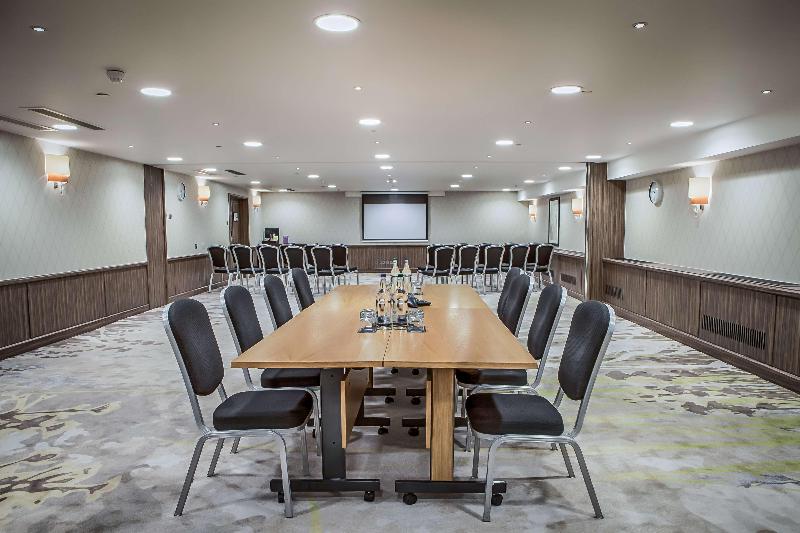 Hilton London Kensington - Genel