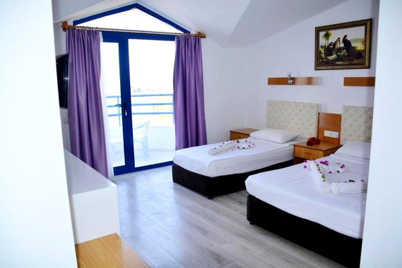 Miranda Moral Beach Hotel - Oda