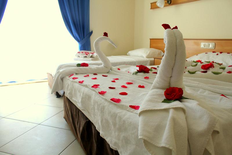 Miranda Moral Beach Hotel - Oda