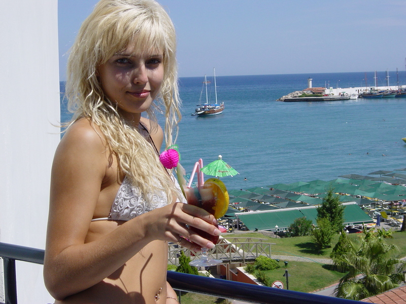 Miranda Moral Beach Hotel - Teras