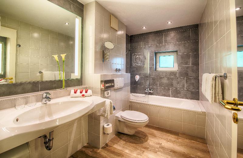 Leonardo Hotel Hamburg Airport - Oda