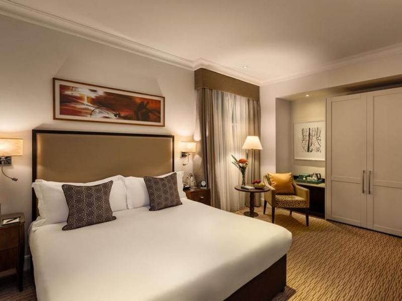 St James Court A Taj Hotel - Oda