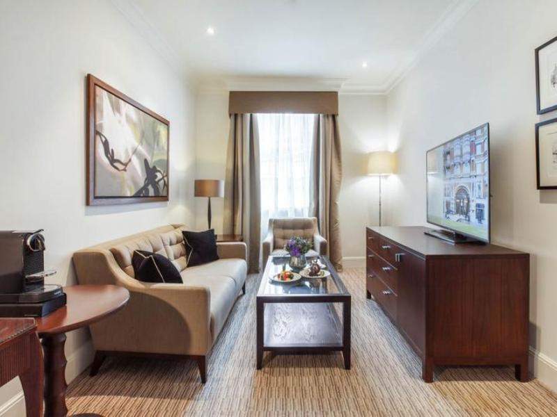 St James Court A Taj Hotel - Oda
