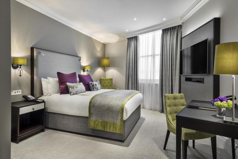St James Court A Taj Hotel - Oda
