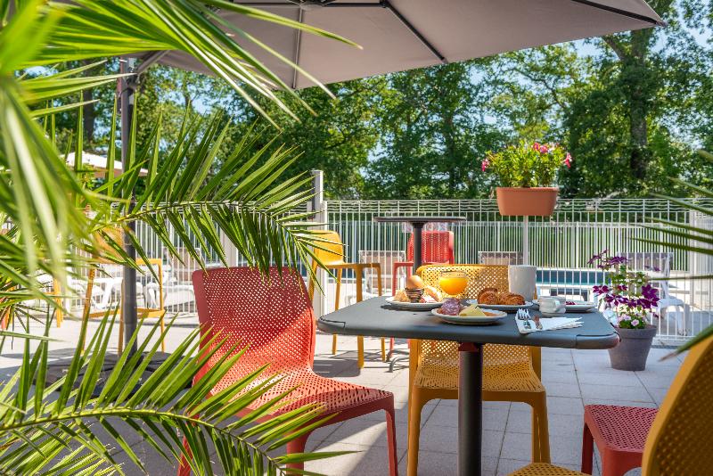 Comfort Aparthotel Nantes La Beaujoire - Teras