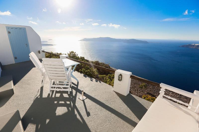 Ilioperato Traditional Apartments - Teras