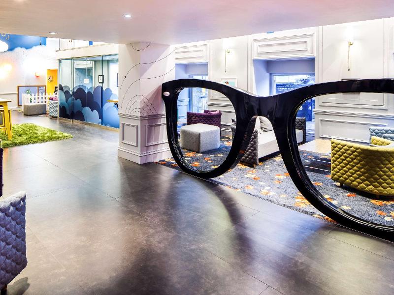 Manchester Portland By Sunday - Genel