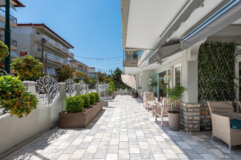 Ouzas  Luxury Hotel - Genel