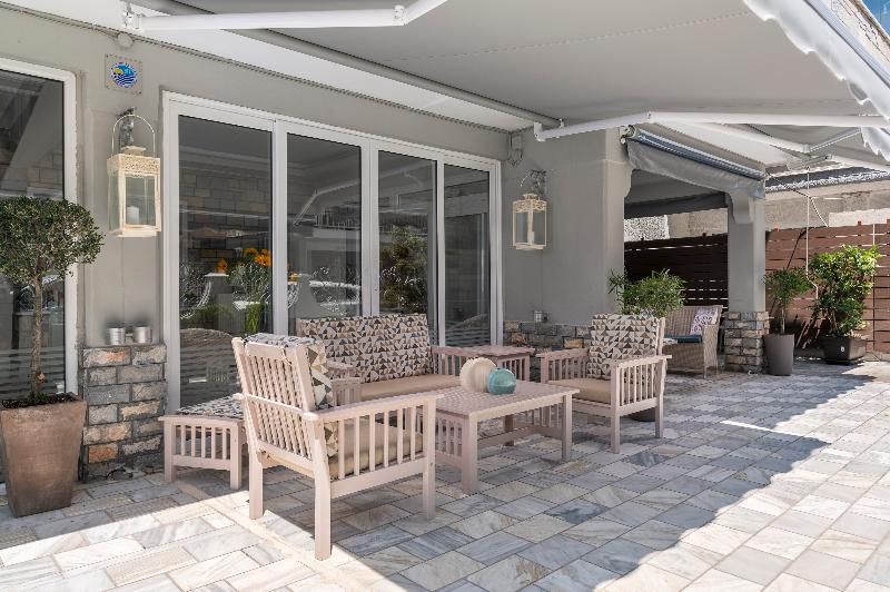 Ouzas  Luxury Hotel - Genel
