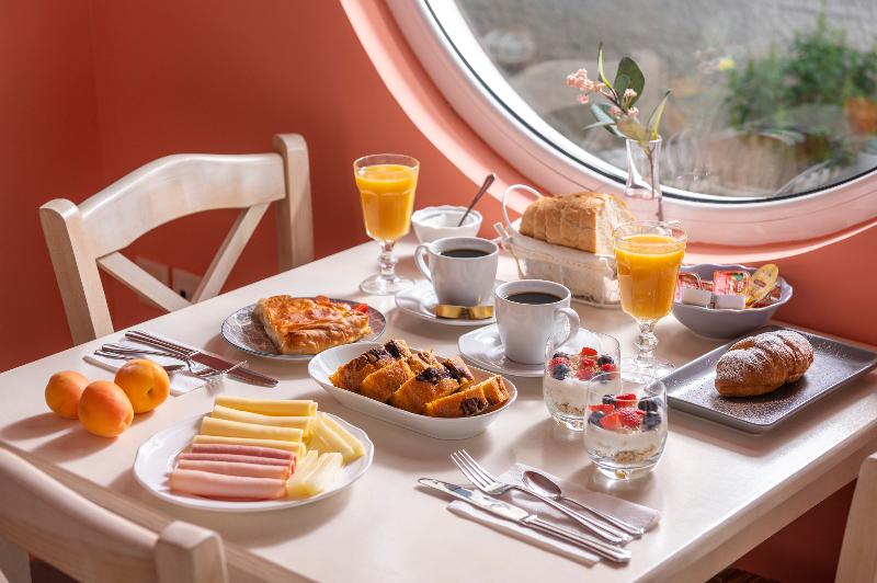 Ouzas  Luxury Hotel - Restoran