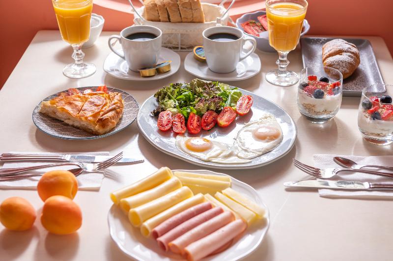 Ouzas  Luxury Hotel - Restoran