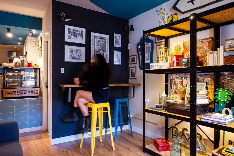 Factory Hostels Barcelona - Lobi