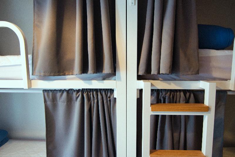 Factory Hostels Barcelona - Genel