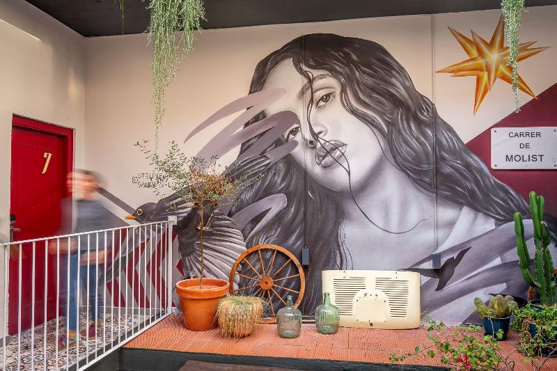 Factory Hostels Barcelona - Genel