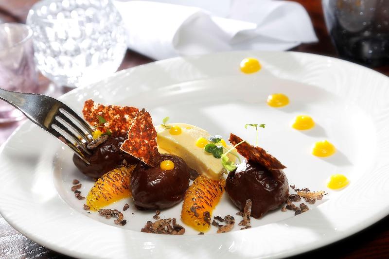 Best Western Plus Pinewood Manchester Airport-Wilm - Restoran
