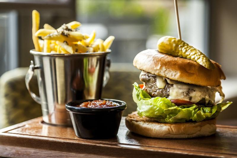 Best Western Plus Pinewood Manchester Airport-Wilm - Restoran