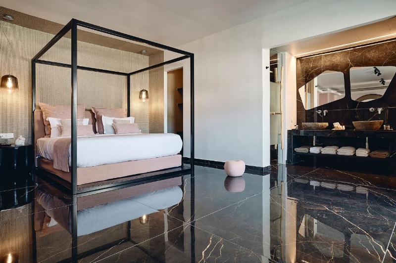 Amazon Mykonos Resort & Spa - Oda