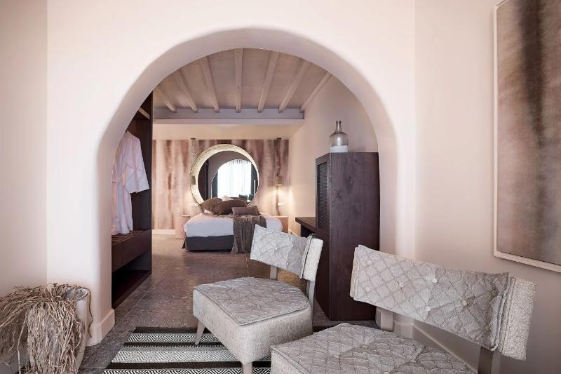 Amazon Mykonos Resort & Spa - Oda