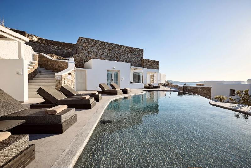 Amazon Mykonos Resort & Spa - Oda