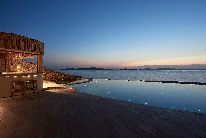 Amazon Mykonos Resort & Spa - Havuz