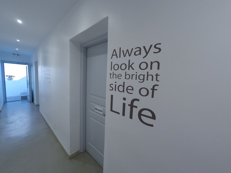 Central Fira Hotel - Lobi