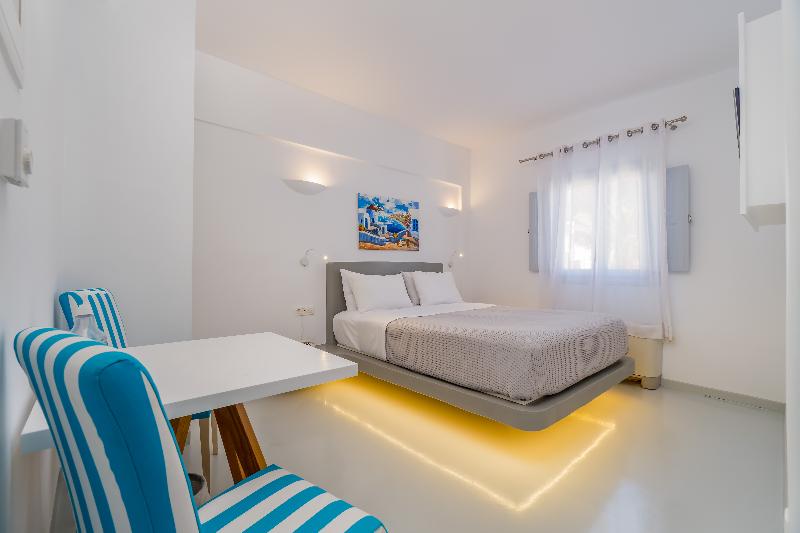 Central Fira Hotel - Oda