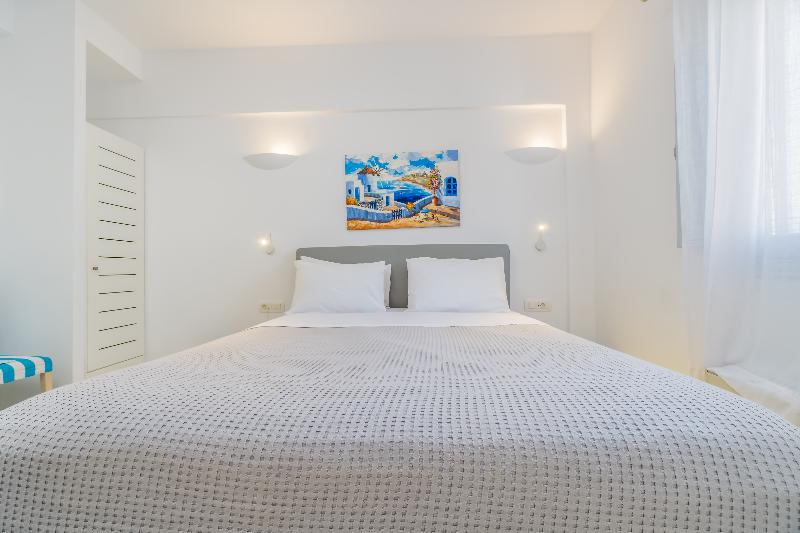 Central Fira Hotel - Oda