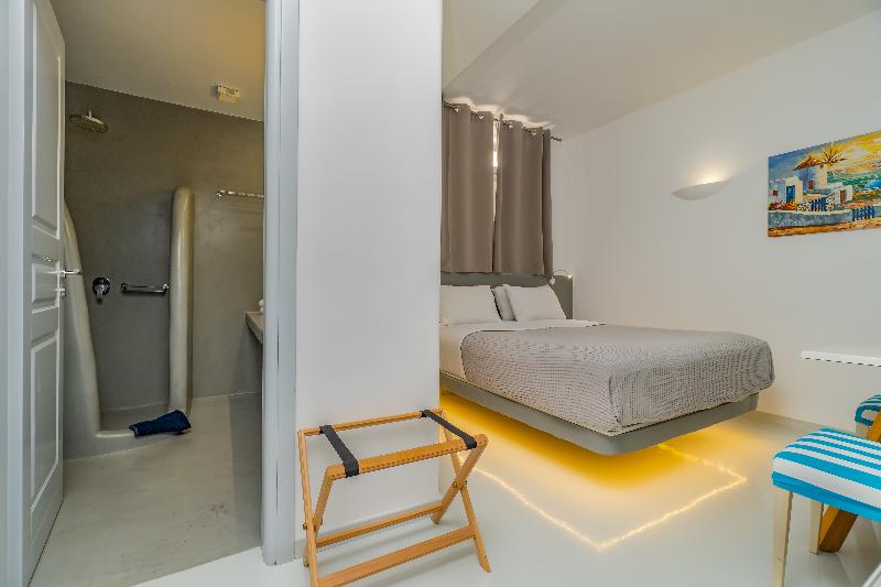 Central Fira Hotel - Oda