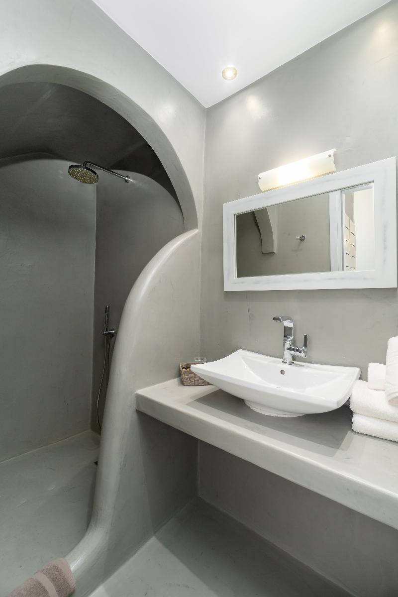 Central Fira Hotel - Oda