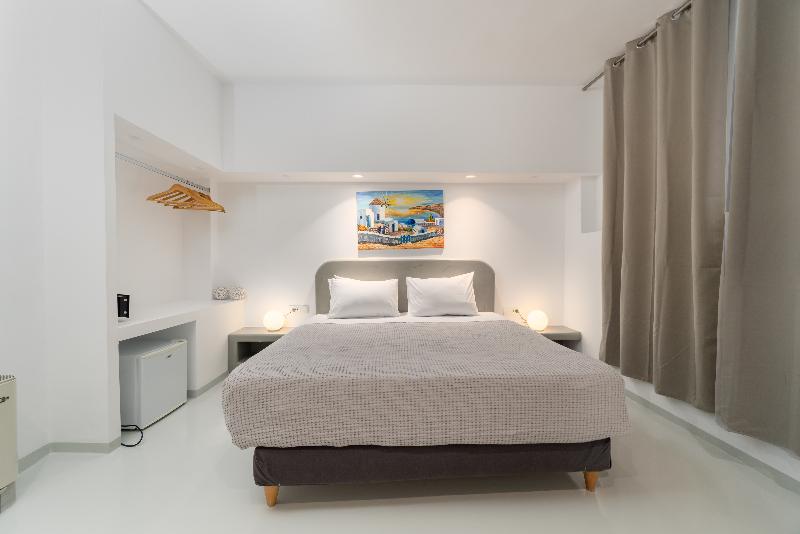 Central Fira Hotel - Oda