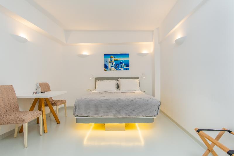 Central Fira Hotel - Oda
