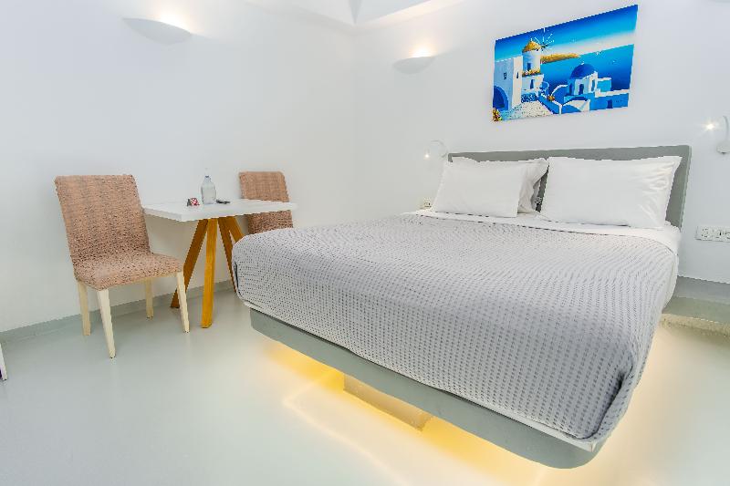 Central Fira Hotel - Oda
